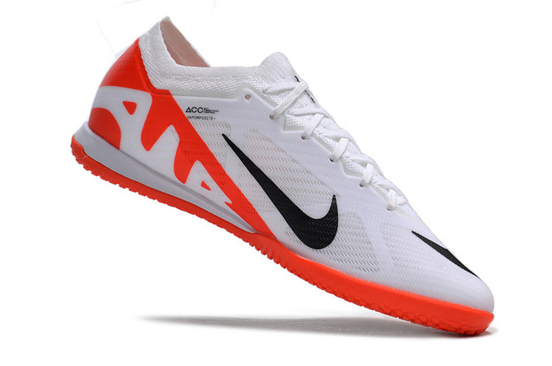 CHUTEIRA NIKE AIR ZOOM MERCURIAL VAPOR 15 ELITE FUTSAL "READY" - BRANCA E LARANJA