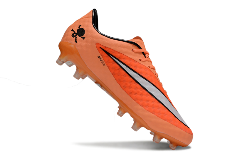 CHUTEIRA NIKE HYPERVENOM ELITE CAMPO - LARANJA E PRETA
