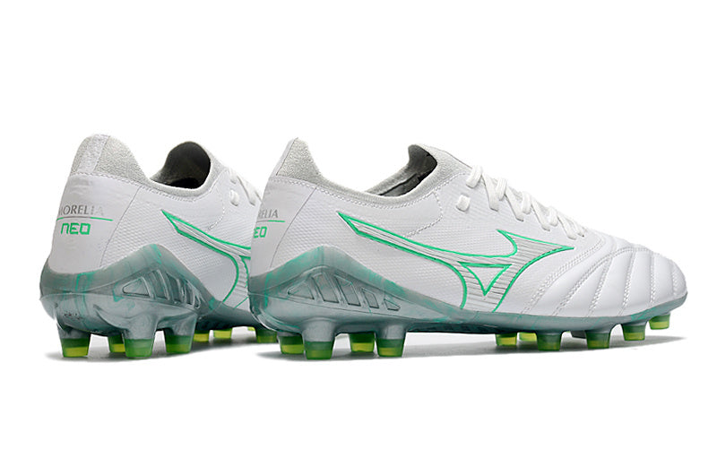 CHUTEIRA MIZUNO MORELIA NEO III JAPAN CAMPO - BRANCA E VERDE