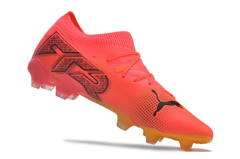CHUTEIRA PUMA FUTURE 7 ULTIMATE CAMPO - VERMELHA