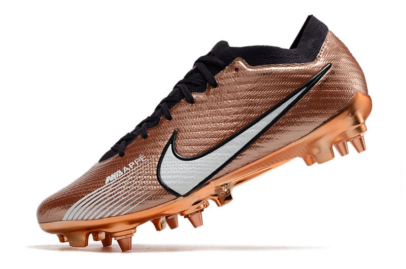 CHUTEIRA NIKE AIR ZOOM MERCURIAL VAPOR 15 ELITE TRAVA MISTA "MBAPPÉ" - COBRE