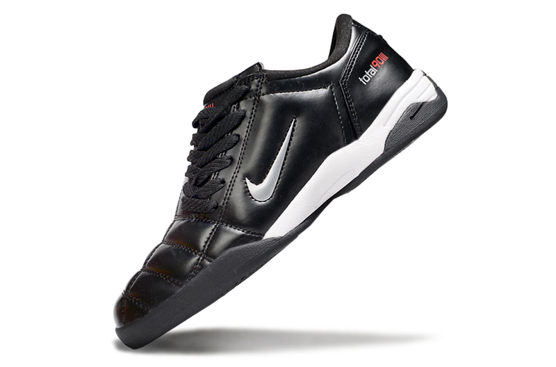 CHUTEIRA NIKE TOTAL 90 III FUTSAL - PRETA