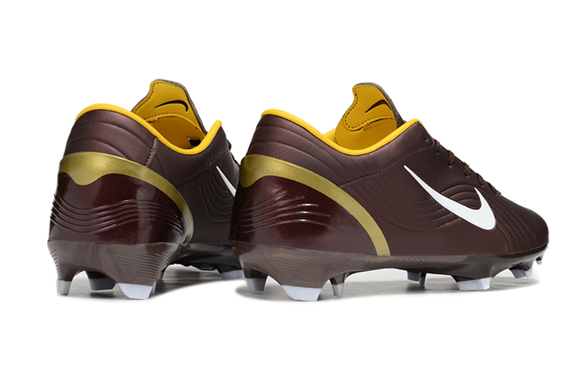 CHUTEIRA NIKE AIR ZOOM MERCURIAL VAPOR 1 ELITE CAMPO "DARK CINDER CR7" - MARROM