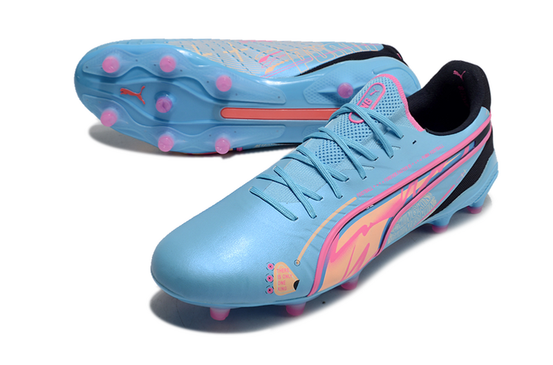 CHUTEIRA PUMA KING FG/AG CAMPO - AZUL E ROSA