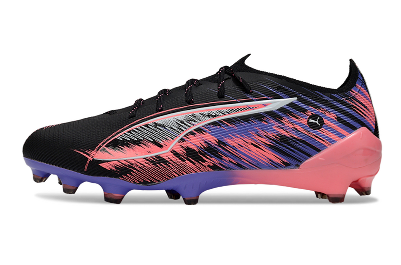 CHUTEIRA PUMA ULTRA 5 ULTIMATE CAMPO - PRETA E ROSA