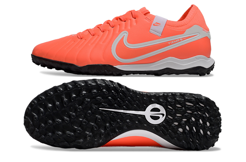 CHUTEIRA NIKE TIEMPO LEGEND 10 SOCIETY - LARANJA E BRANCA
