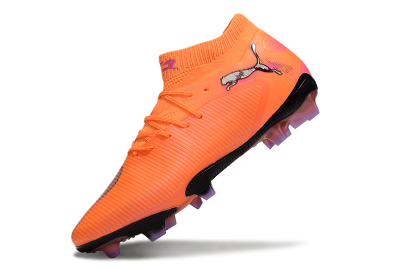 CHUTEIRA PUMA FUTURE 8 ULTIMATE CAMPO - LARANJA