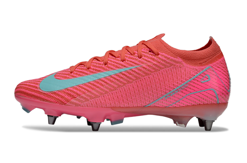 CHUTEIRA NIKE AIR ZOOM MERCURIAL VAPOR 16 ELITE TRAVA MISTA "MAD ENERGY" - VERMELHA E CIANO