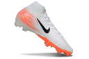 CHUTEIRA NIKE AIR ZOOM MERCURIAL SUPERFLY 10 ELITE CAMPO - BRANCA E LARANJA