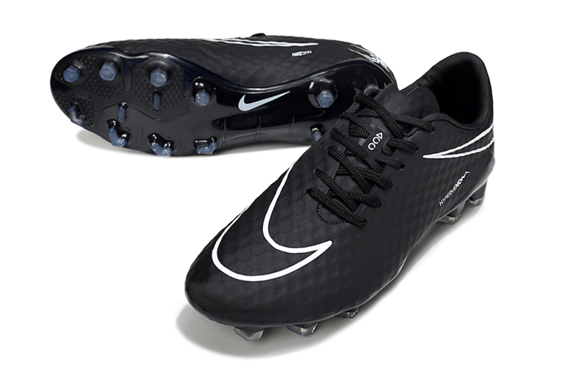 CHUTEIRA NIKE HYPERVENOM SE ELITE CAMPO - PRETA E BRANCA
