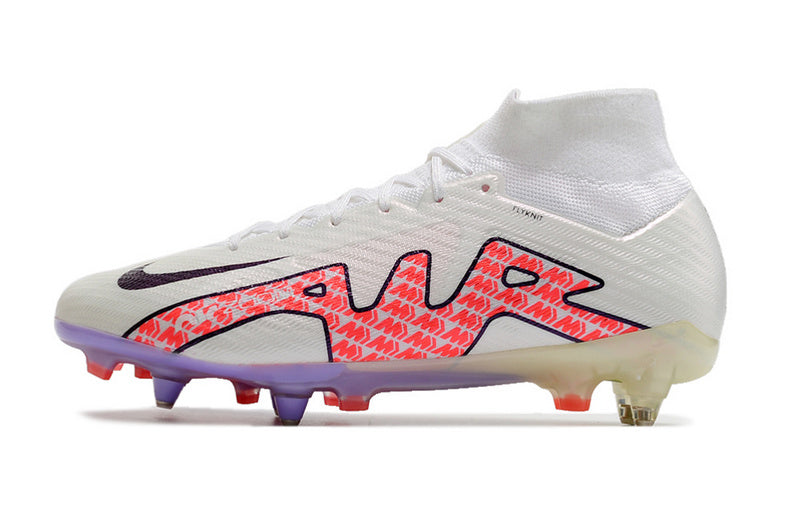 CHUTEIRA NIKE AIR ZOOM MERCURIAL SUPERFLY 9 ELITE TRAVA MISTA FIXA "DISRUPTION" - BRANCA E VERMELHA