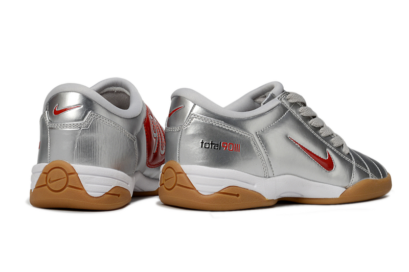 CHUTEIRA NIKE TOTAL 90 III FUTSAL - CINZA E VERMELHA