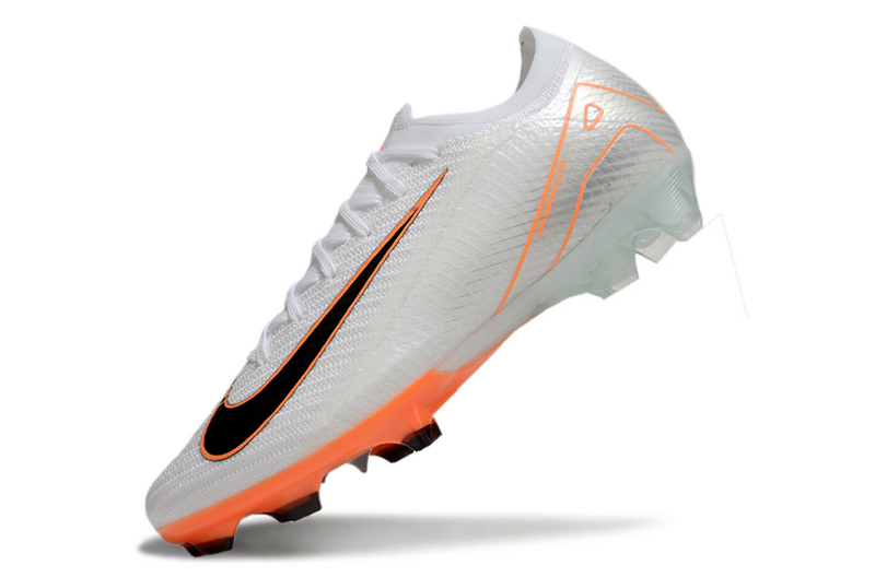 CHUTEIRA NIKE AIR ZOOM MERCURIAL VAPOR 16 ELITE CAMPO - BRANCA E LARANJA