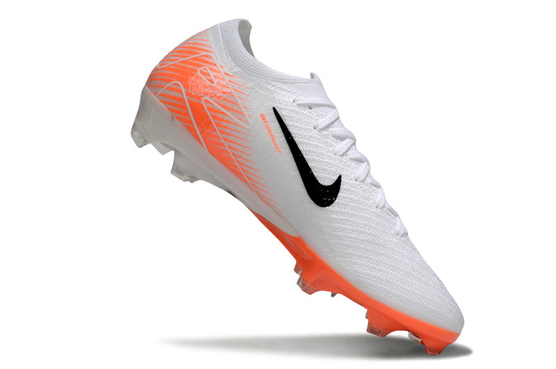 CHUTEIRA NIKE AIR ZOOM MERCURIAL VAPOR 16 ELITE CAMPO - BRANCA E LARANJA