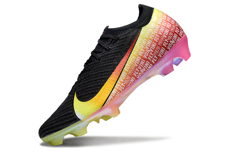 CHUTEIRA NIKE AIR ZOOM MERCURIAL VAPOR 16 ELITE CAMPO "VINI FLY" VINI JR - PRETA