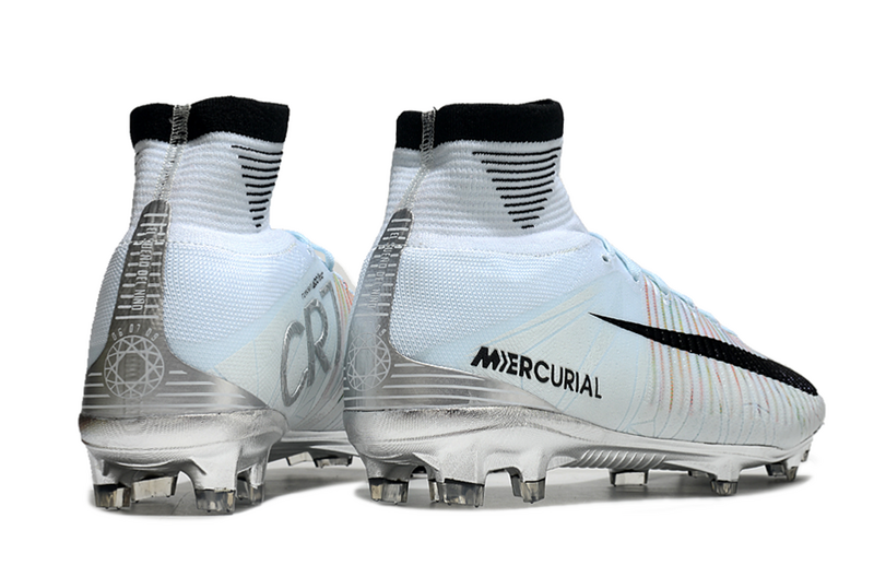 CHUTEIRA NIKE MERCURIAL SUPERFLY 5 ELITE CAMPO - BRANCA