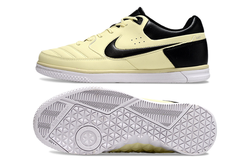 CHUTEIRA NIKE GATO FUTSAL - BEGE E PRETA