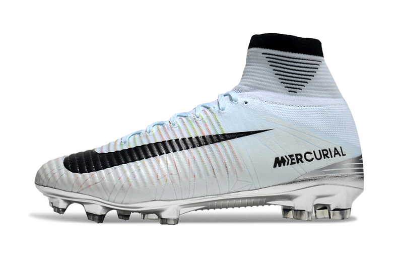CHUTEIRA NIKE MERCURIAL SUPERFLY 5 ELITE CAMPO - BRANCA