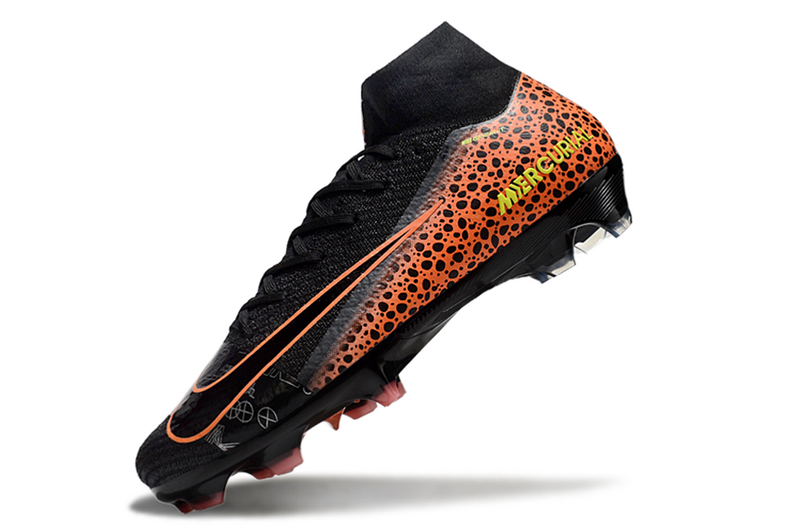 CHUTEIRA NIKE AIR ZOOM MERCURIAL SUPERFLY 10 ELITE CAMPO - PRETA E LARANJA