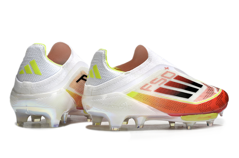 CHUTEIRA ADIDAS F50 LACELESS LIGHTSTRIKE PRO ELITE CAMPO - BRANCA E COLORIDA