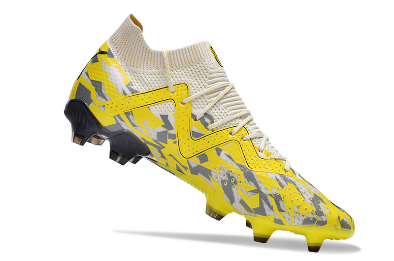 CHUTEIRA PUMA FUTURE ULTIMATE CAMPO "VOLTAGE" - AMARELA