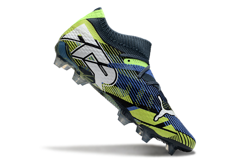 CHUTEIRA PUMA FUTURE 7 ULTIMATE CAMPO - AZUL E VERDE