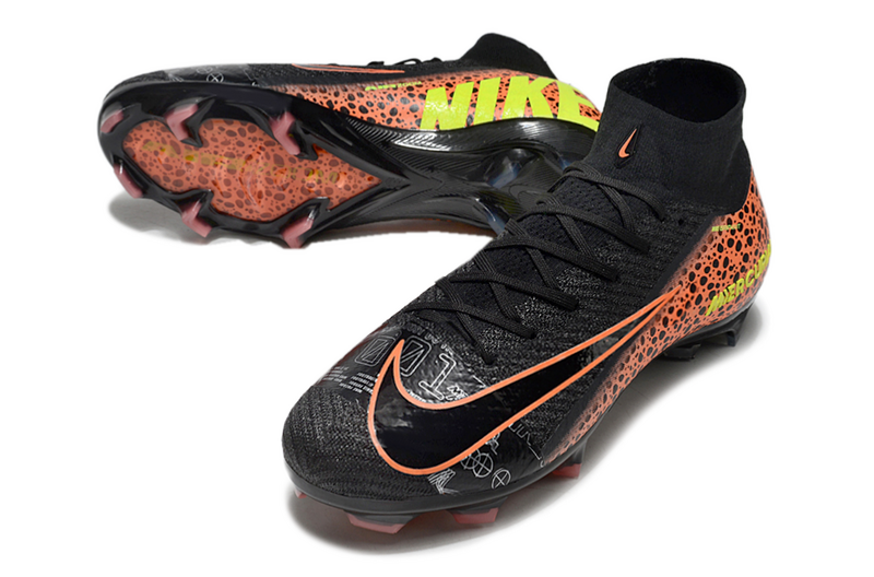 CHUTEIRA NIKE AIR ZOOM MERCURIAL SUPERFLY 10 ELITE CAMPO - PRETA E LARANJA