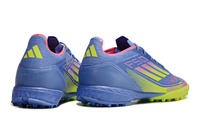 CHUTEIRA ADIDAS F50 SOCIETY - AZUL E COLORIDA