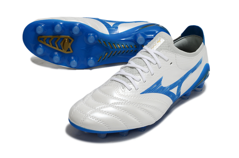 CHUTEIRA MIZUNO MORELIA NEO IV JAPAN CAMPO - BRANCA E AZUL
