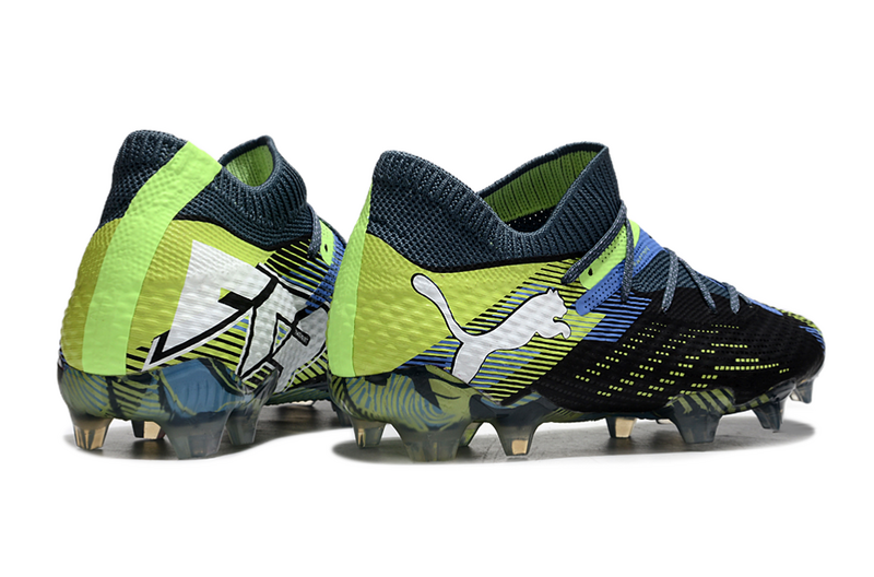 CHUTEIRA PUMA FUTURE 7 ULTIMATE CAMPO - AZUL E VERDE