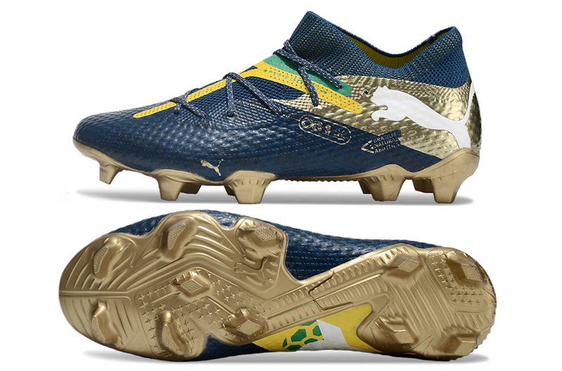 CHUTEIRA PUMA FUTURE 7 ULTIMATE CAMPO - AZUL E DOURADA