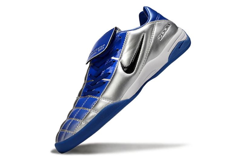 CHUTEIRA NIKE AIR ZOOM TOTAL 90 III FUTSAL - PRATA E AZUL