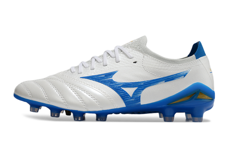 CHUTEIRA MIZUNO MORELIA NEO IV JAPAN CAMPO - BRANCA E AZUL