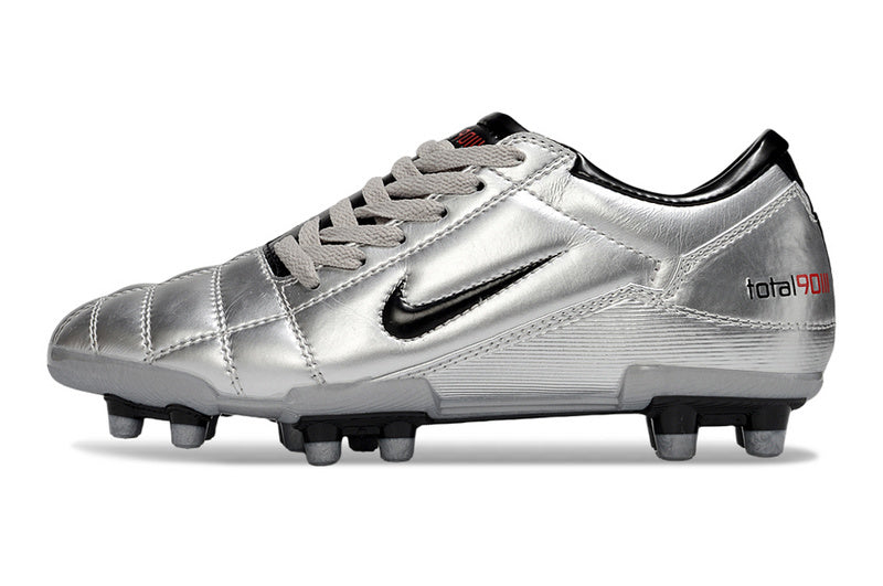 CHUTEIRA NIKE TOTAL 90 III CAMPO - CINZA E PRETA