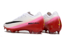 CHUTEIRA NIKE AIR ZOOM MERCURIAL VAPOR 16 ELITE CAMPO "FEAR NOTHING" - BRANCA E ROSA