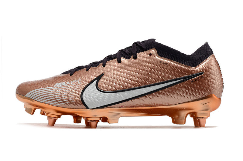 CHUTEIRA NIKE AIR ZOOM MERCURIAL VAPOR 15 ELITE TRAVA MISTA "MBAPPÉ" - COBRE