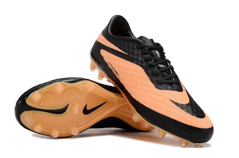 CHUTEIRA NIKE HYPERVENOM ELITE CAMPO - LARANJA E PRETA
