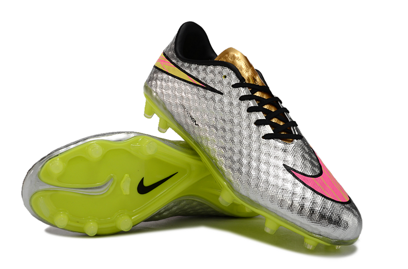 CHUTEIRA NIKE HYPERVENOM ELITE CAMPO - PRATA