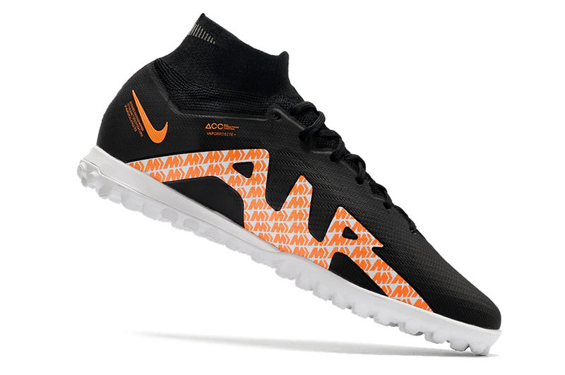 CHUTEIRA NIKE MERCURIAL AIR ZOOM SUPERFLY 9 ELITE SOCIETY - PRETA E LARANJA