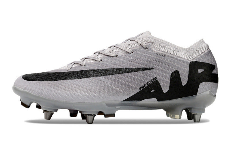 CHUTEIRA NIKE AIR ZOOM MERCURIAL VAPOR 15 ELITE TRAVA MISTA "RISING GEM" - CINZA E PRETA
