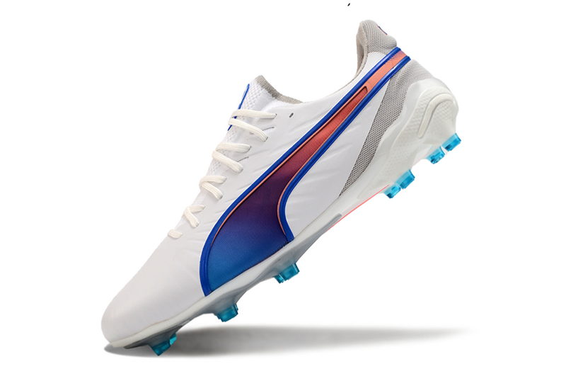 CHUTEIRA PUMA KING FG/AG CAMPO "SUPERCHARGE" - BRANCA E ROSA