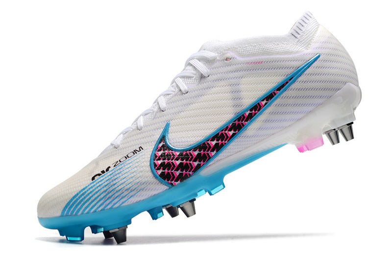 CHUTEIRA NIKE AIR ZOOM MERCURIAL VAPOR 15 ELITE TRAVA MISTA "BLAST" - BRANCA E AZUL