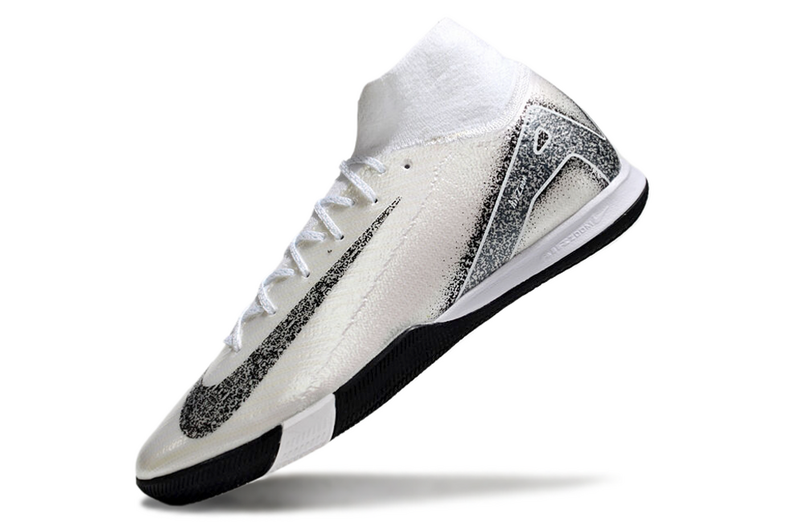 CHUTEIRA NIKE AIR ZOOM MERCURIAL SUPERFLY 10 ELITE FUTSAL - BRANCA E PRETA