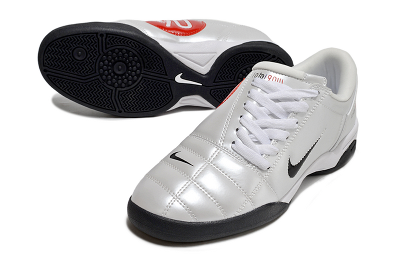 CHUTEIRA NIKE TOTAL 90 III FUTSAL - BRANCA E VERMELHA