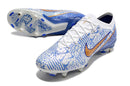 CHUTEIRA NIKE AIR ZOOM MERCURIAL VAPOR 15 ELITE TRAVA MISTA FIXA "CR7" - BRACA E AZUL