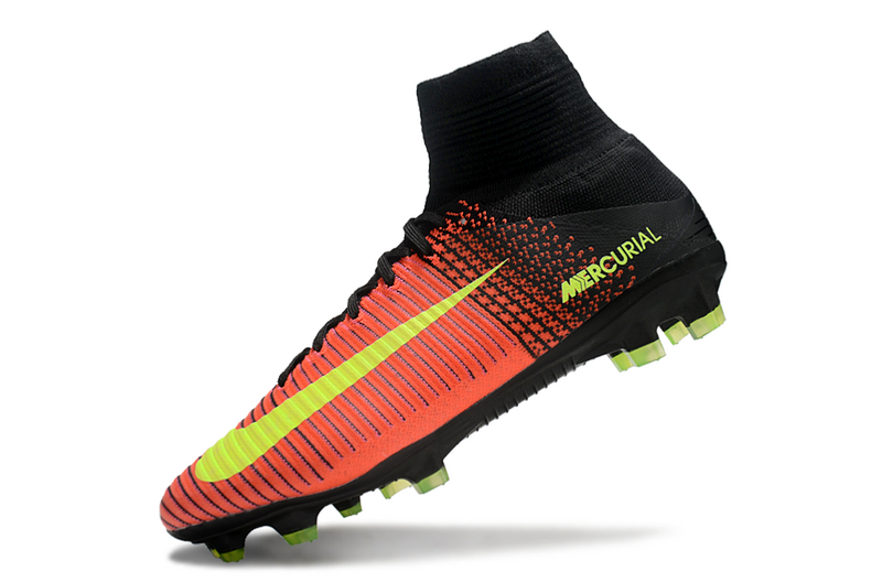 CHUTEIRA NIKE MERCURIAL SUPERFLY 5 ELITE CAMPO - LARANJA
