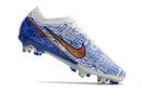 CHUTEIRA NIKE AIR ZOOM MERCURIAL VAPOR 15 ELITE TRAVA MISTA FIXA "CR7" - BRACA E AZUL