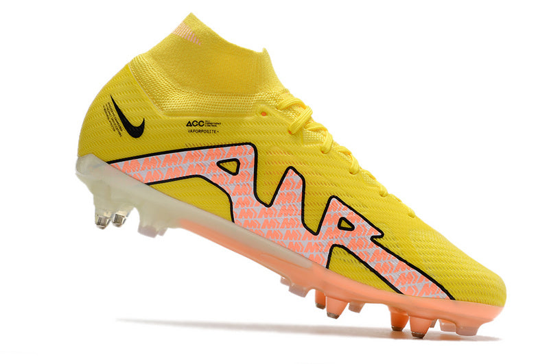 CHUTEIRA NIKE AIR ZOOM MERCURIAL SUPERFLY 9 ELITE TRAVA MISTA FIXA "LUCENT" - AMARELA E LARANJA