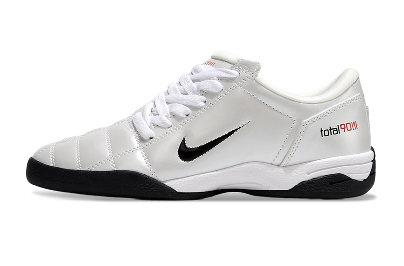 CHUTEIRA NIKE TOTAL 90 III FUTSAL - BRANCA E VERMELHA