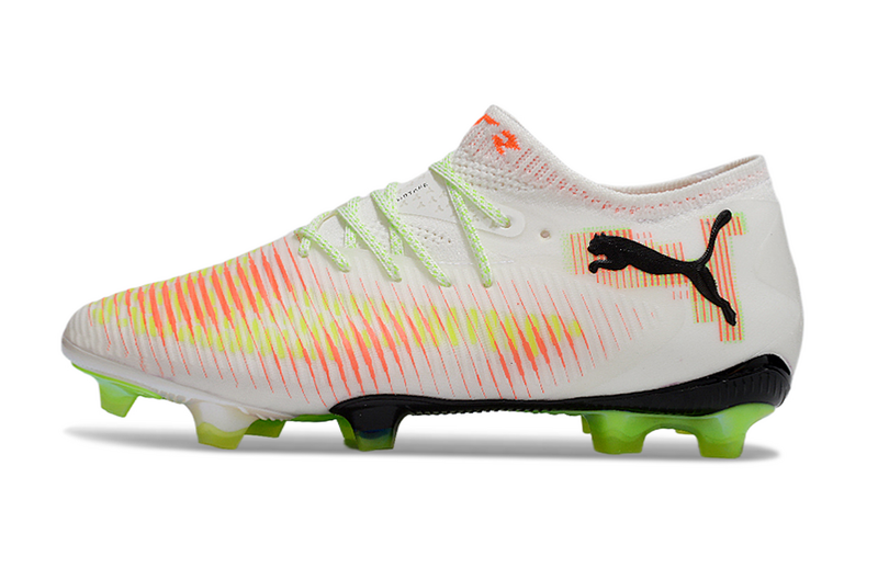 CHUTEIRA PUMA FUTURE 8 ULTIMATE LOW CAMPO - BRANCA E VERDE